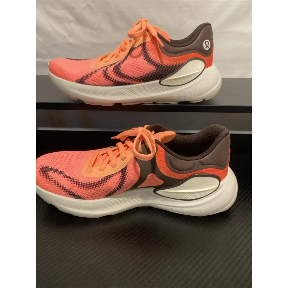 Lululemon‎ Beyondfeel Running Shoes Juicy Peach Bone Espresso Women's Size 8